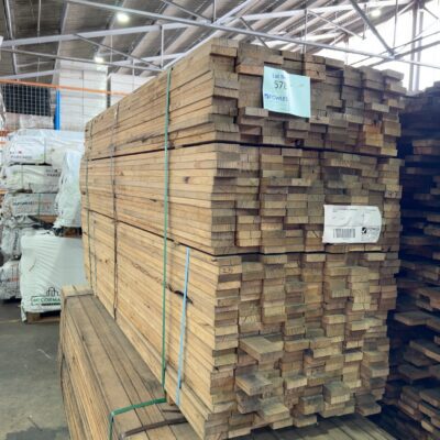 65X19 DAR WEATHERED KD HARDWOOD SHORTS