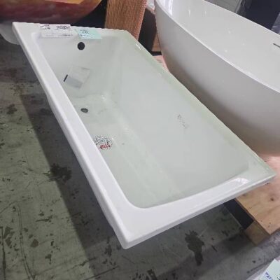 NEW SHENSEKI 1395MM BATH, WHITE WITH OVERFLOW, SHEN1400W-OF