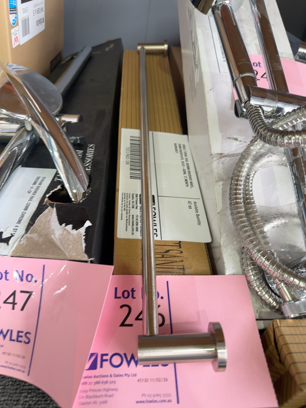 SINGLE TOWEL RAIL 600MM BRUSHED NIKEL, 35MM BACKPLATE, 96101-60BN, 12 MONTH WARRANTY SINGLE TOWEL RAIL 600MM BRUSHED NIKEL, 35MM BACKPLATE, 96101-60BN, 12 MONTH WARRANTY