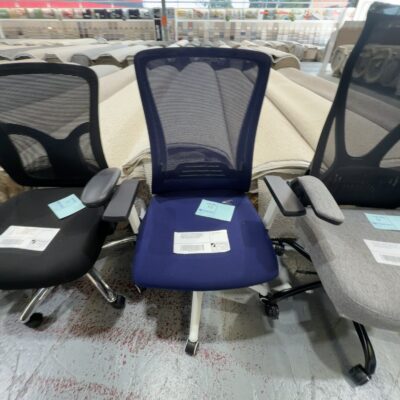SAMPLE CHAIR - ROYAL BLUE & WHITE ERGONOMIC OFFICE CHAIR, ADJUSTABLE LUMBAR, SEAT, ARMS & BACKREST TILT, WEIGHT 130KG CAPACITY, RRP$199