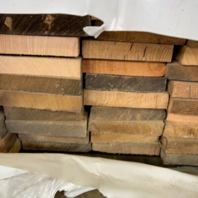 125X25 TAS OAK SKIP DRESSED KD HARDWOOD SHORTS- (PLEASE NOTE SIZES MAY VARY IN THIS PACK)