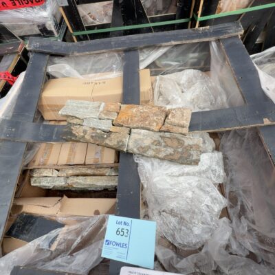 PALLET OF Z TILE KAKADU WIRE BODY 80PCS #16 PALLET OF Z TILE KAKADU WIRE BODY 80PCS #16