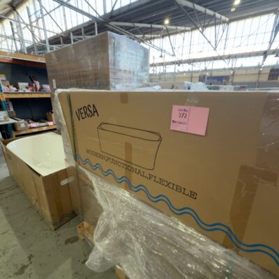 NEW FRANZ VERSA 1700MM LEFT HAND CORNER BATH, BACK TO THE WALL 1700MM X 800MM X 600MM - 1641381