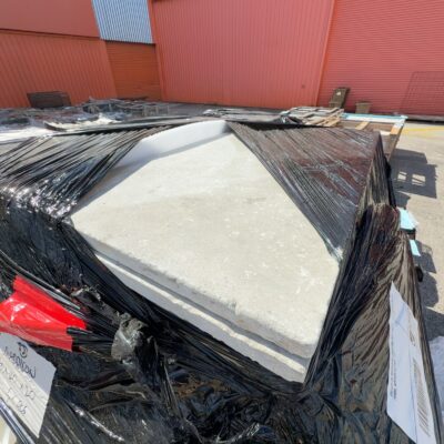 PALLET OF MADDISON LIMESTONE 800 X 400 X 20MM, APPROX 63 PCS, #12