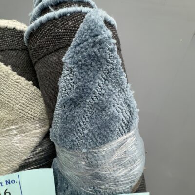 EX DISPLAY RUG - SOLD AS IS, APPROXIMATE SIZE 150 - 160CM WIDE X 210 - 230CM LONG EX DISPLAY RUG - SOLD AS IS, APPROXIMATE SIZE 150 - 160CM WIDE X 210 - 230CM LONG