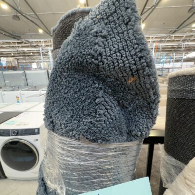 EX DISPLAY RUG - SOLD AS IS, APPROXIMATE SIZE 150 - 160CM WIDE X 210 - 230CM LONG