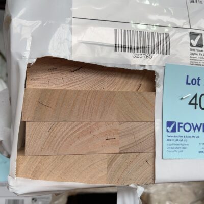 285X33 TAS OAK LAM KD HARDWOOD STRINGERS-7/5.7
