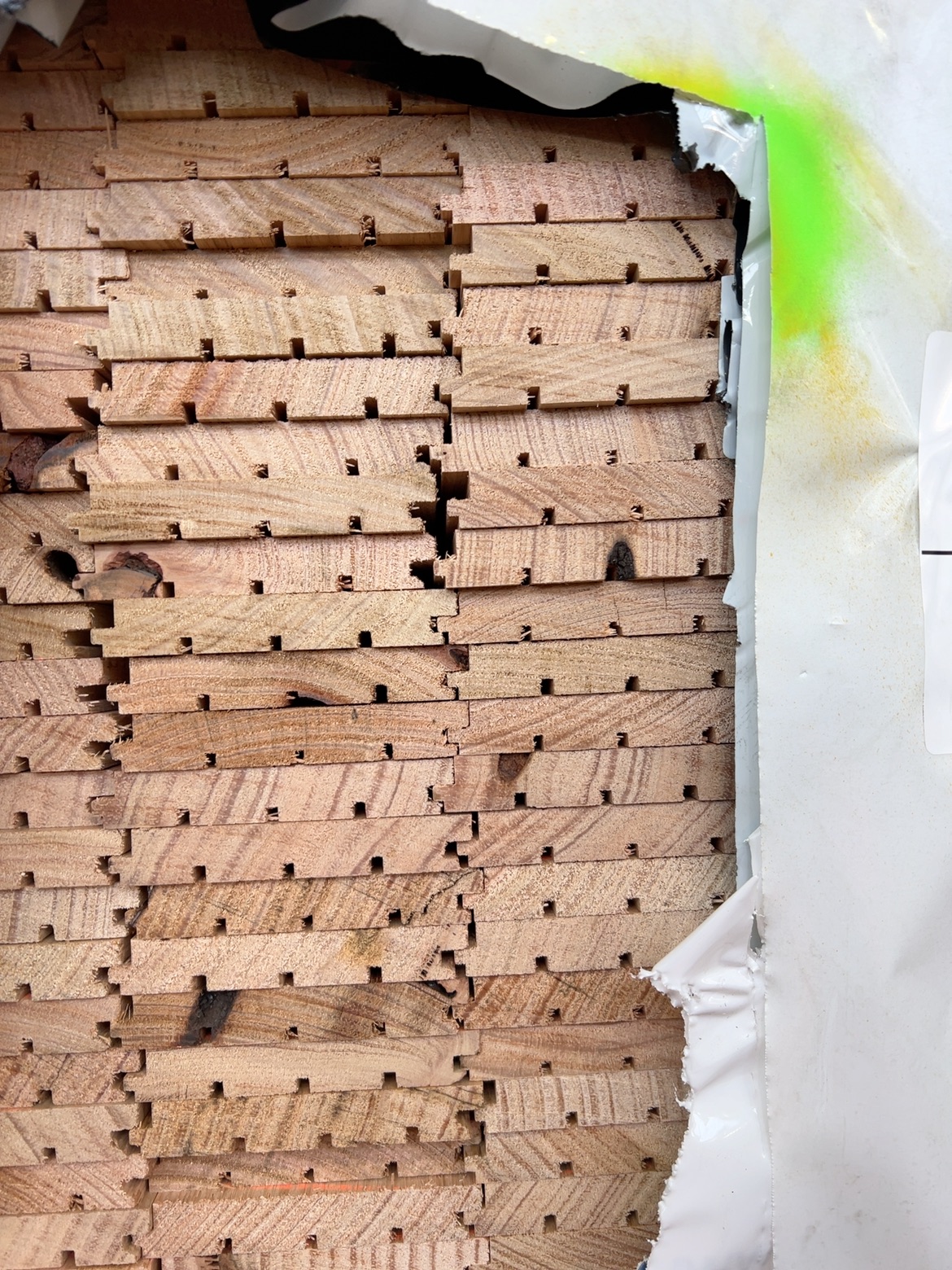 85X14 SOUTHERN ASH FEATURE GRADE OVERLAY FLOORING 85X14 SOUTHERN ASH FEATURE GRADE OVERLAY FLOORING