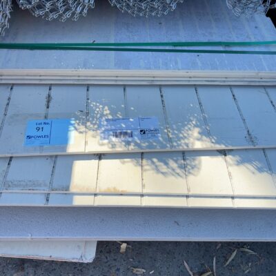 PACK OF MISC FORKLIFT DAMAGED CEMENT SHEET CLADDING