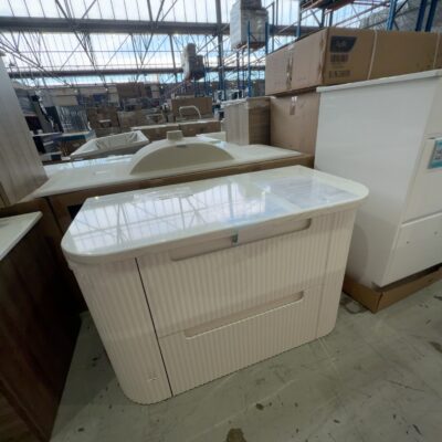 AULIC 900MM CURVA WALL HUNG VANITY, CURVED FLUTED CABINET WITH CURVED STONE TOP, RRP$2199, CAWH46-900-ST26FT *DAMAGED FRONT, SOLD AS IS**