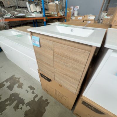 AULIC 600MM GRACE TIMBER LOOK WALL HUNG VANITY WITH CRYSTAL CERAMIC TOP, CAWH05-600-CT28 RRP$585