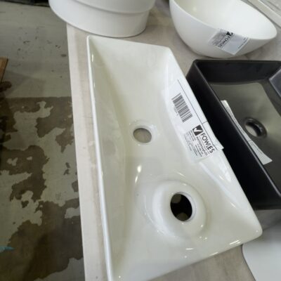EX DISPLAY TYRRELL GLOSS WHITE WALL HUNG BASIN