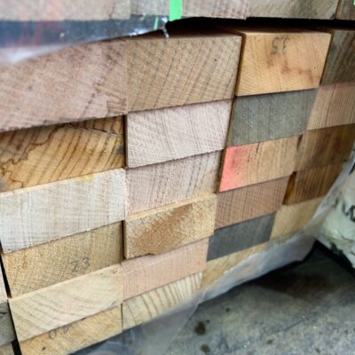 70X35 AUS OAK DAR UTE KD HARDWOOD