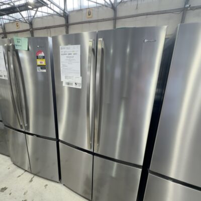 WESTINGHOUSE WQE6000SB S/STEEL FRENCH DOOR FRIDGE WITH DOULE DOOR FREEZER, 896MM WIDE TO FIT 900MM CAVITY, FINGERPRINT RESISTANT, LARGE INTERIOR, 12 MONTH WARRANTY