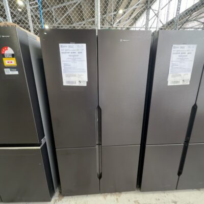 WESTINGHOUSE BLACK WQE5600BB QUAD DOOR FRIDGE, 564 LITRE, 4 STAR ENERGY, FRESHSEAL CRISPER, 896MM WIDE WITH 12 MONTH WARRANTY