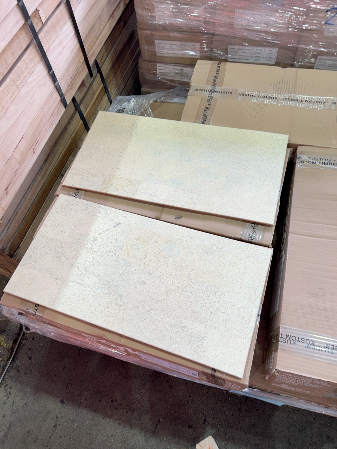 300X600X6MM PANAMA BEVELLED CORK TILES- (10 BOXES X 5.4 M2) (RRP $90 M2) 300X600X6MM PANAMA BEVELLED CORK TILES- (10 BOXES X 5.4 M2) (RRP $90 M2)