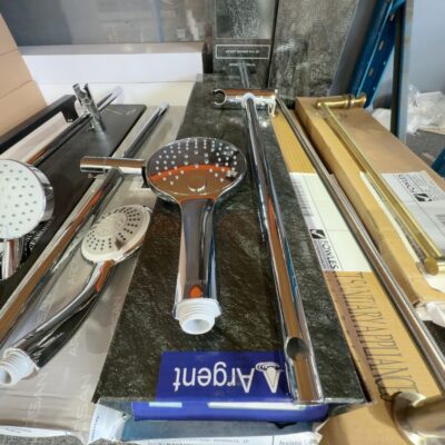 ARGENT STUDIO SHOWER RAIL SR200613, 12 MONTH WARRANTY