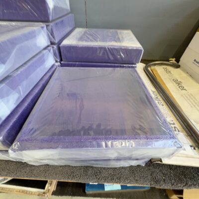 NEW CUSTOM FOAM SHOWER NICHE, 485MM X 485MM, NC485485100 NEW CUSTOM FOAM SHOWER NICHE, 485MM X 485MM, NC485485100