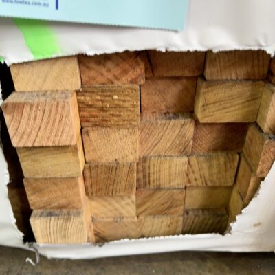 42X32 AUS OAK P/ROUND CLASSIC KD HARDWOOD