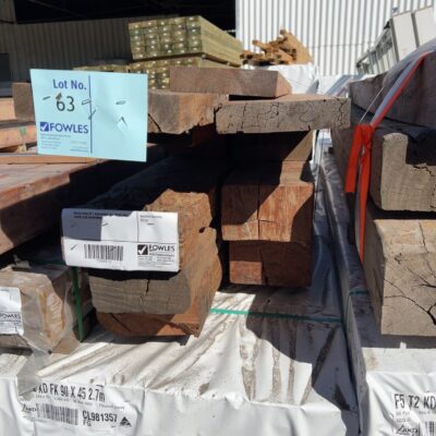 MIXED PACK OF 7 HARDWOOD SLEEPERS AND 220X50 DAR HARDWOOD