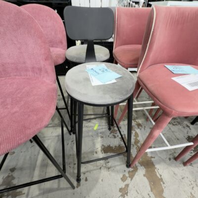 EX STAGING - GREY BAR STOOL, SOLD AS IS EX STAGING - GREY BAR STOOL, SOLD AS IS