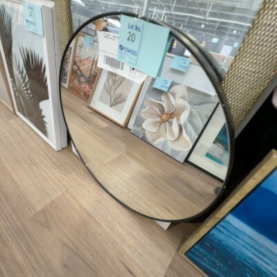 EX STAGING - ROUND BLACK FRAMED MIRROR, SOLD AS IS EX STAGING - ROUND BLACK FRAMED MIRROR, SOLD AS IS