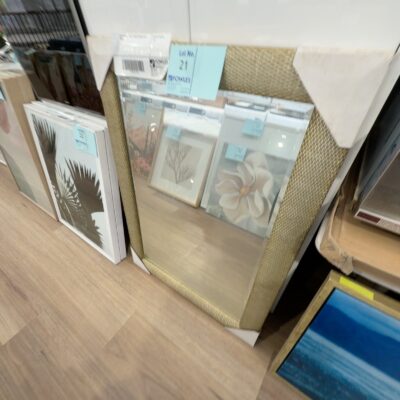 EX STAGING - GOLD FRAMED MIRROR SOLD AS IS EX STAGING - GOLD FRAMED MIRROR SOLD AS IS