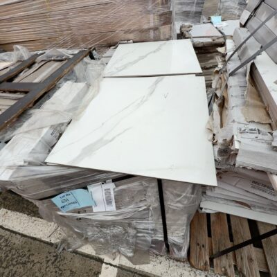PALLET OF 600 X 600MM CELLINI BLANCO TILES SOLD AS IS PALLET OF 600 X 600MM CELLINI BLANCO TILES SOLD AS IS