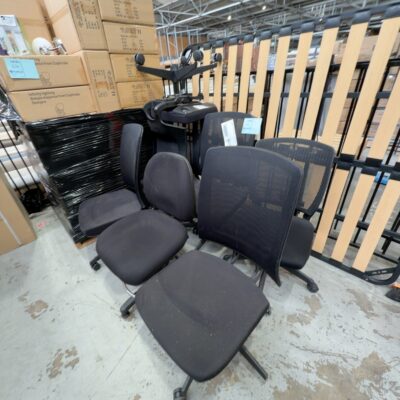 LOT OF QTY 7 SECONDHAND OFFICE CHAIRS, SOLD AS IS LOT OF QTY 7 SECONDHAND OFFICE CHAIRS, SOLD AS IS