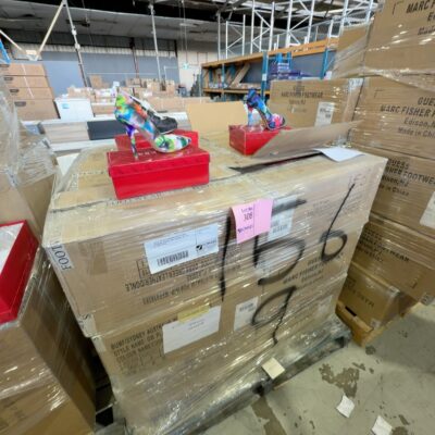 PALLET OF BULK WOMENS GUESS SHOES, ASSORTED DESIGNS AND COLOURS, QTY 156 #9, SOLD AS IS