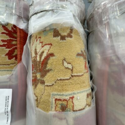BRAND NEW PURE NZ WOOL RUG 1900MM X 2800MM RRP$999, SOLD AS IS