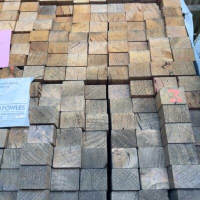 42X32 AUS OAK P/ROUND WEATHERED KD HARDWOOD SHORTS