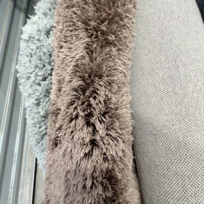 EX DISPLAY RUG - APPROX SIZE 1600MM X 2300MM SOLD AS IS