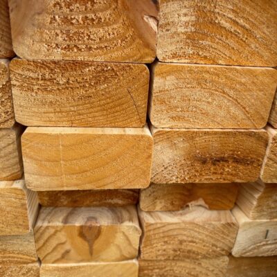 90X45 MGP10 PINE-104/3.6 90X45 MGP10 PINE-104/3.6