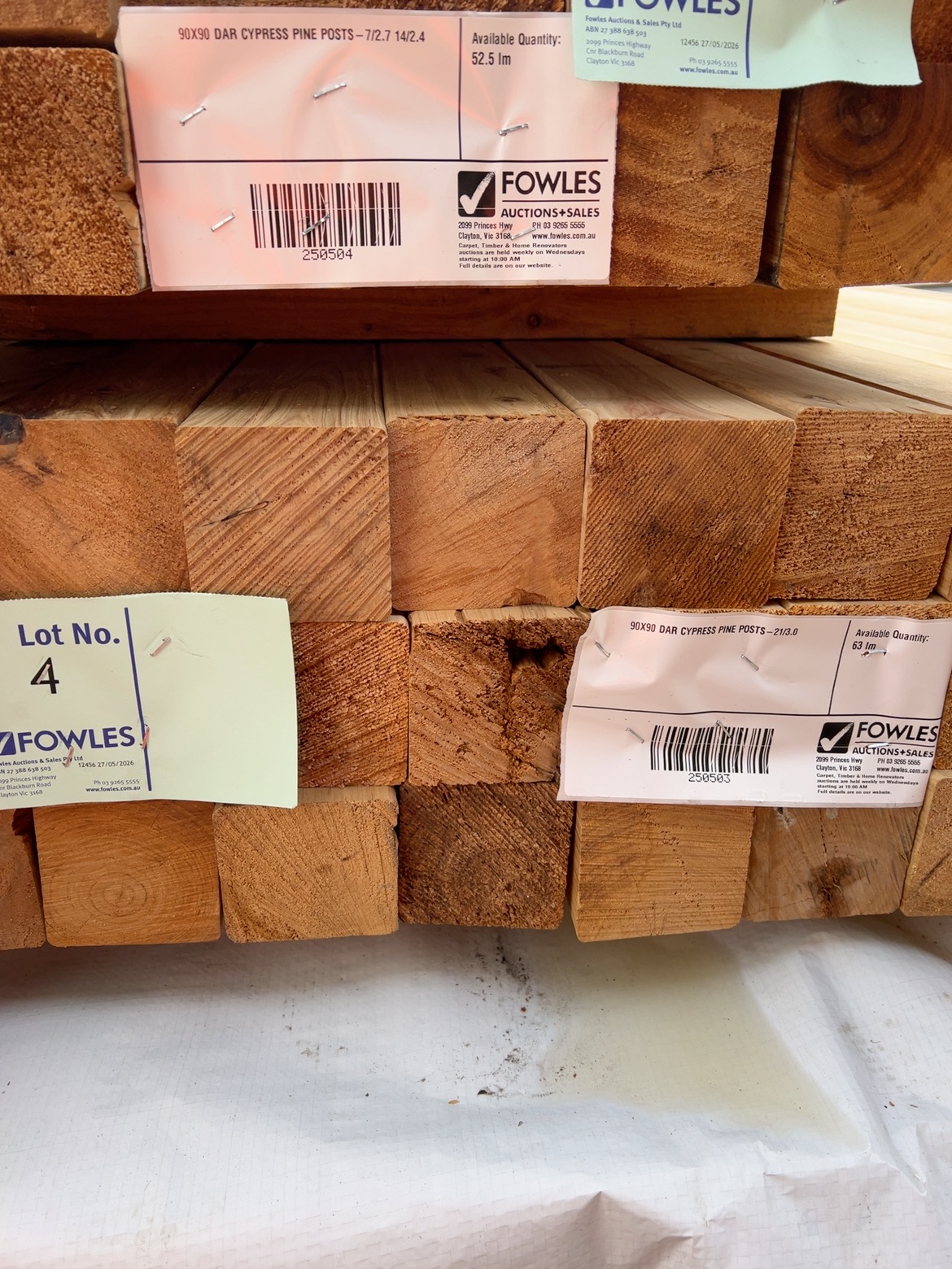 90X90 DAR CYPRESS PINE POSTS-21/3.0 90X90 DAR CYPRESS PINE POSTS-21/3.0