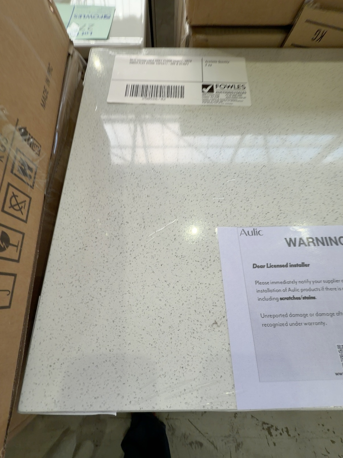 NEW 600MM LOLA GREY FLOOR VANITY, WITH SNOW FLAT STONE TOP CA11-600 & ST46FT NEW 600MM LOLA GREY FLOOR VANITY, WITH SNOW FLAT STONE TOP CA11-600 & ST46FT