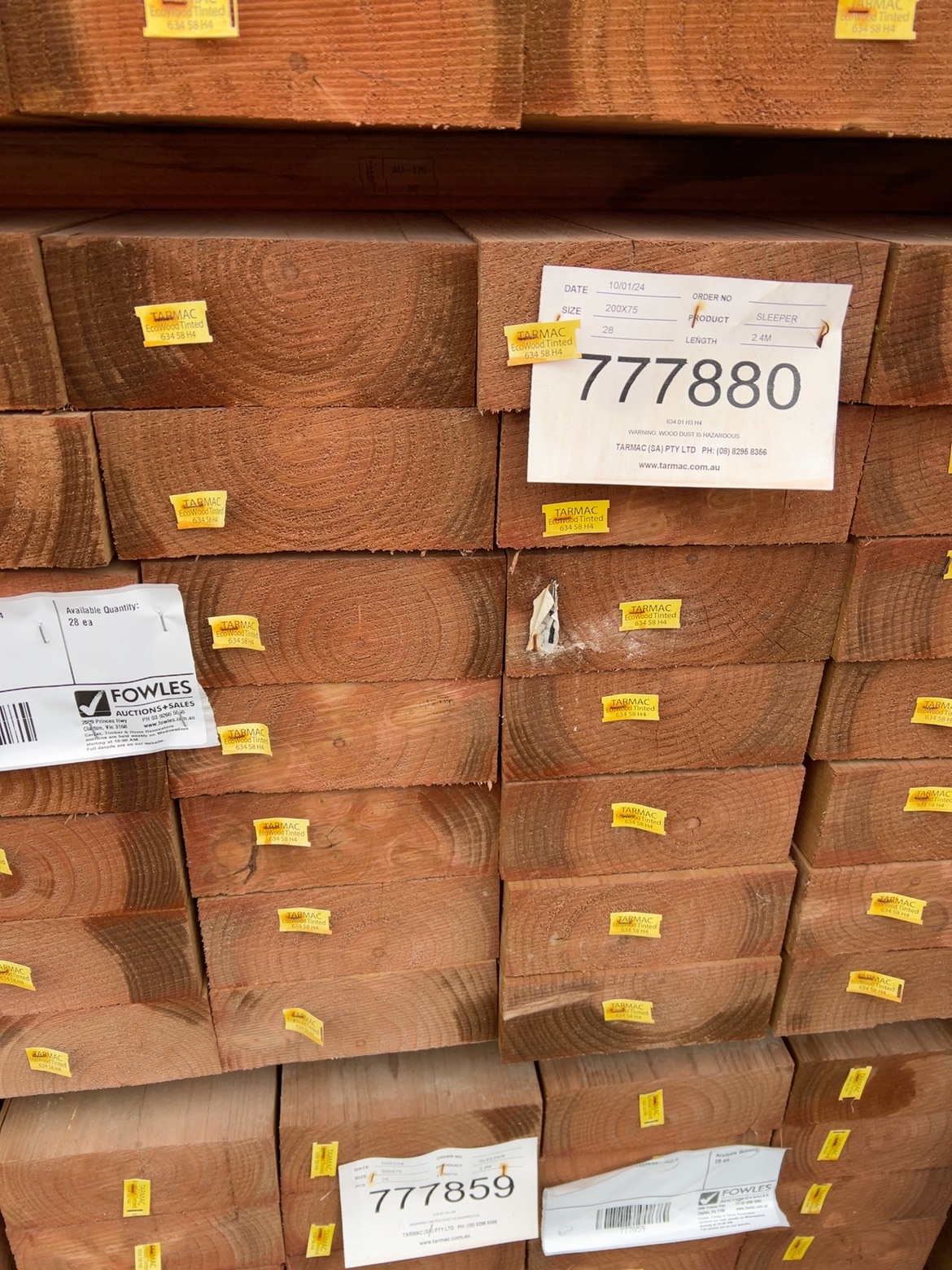 200X75 SIENNA SAWN SLEEPERS-28/2.4 200X75 SIENNA SAWN SLEEPERS-28/2.4