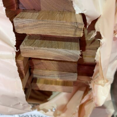 86X19 SPOTTED GUM FEATURE GRADE DECKING- (PACK CONSISTS OF RANDOM SHORT LENGTHS) 86X19 SPOTTED GUM FEATURE GRADE DECKING- (PACK CONSISTS OF RANDOM SHORT LENGTHS)