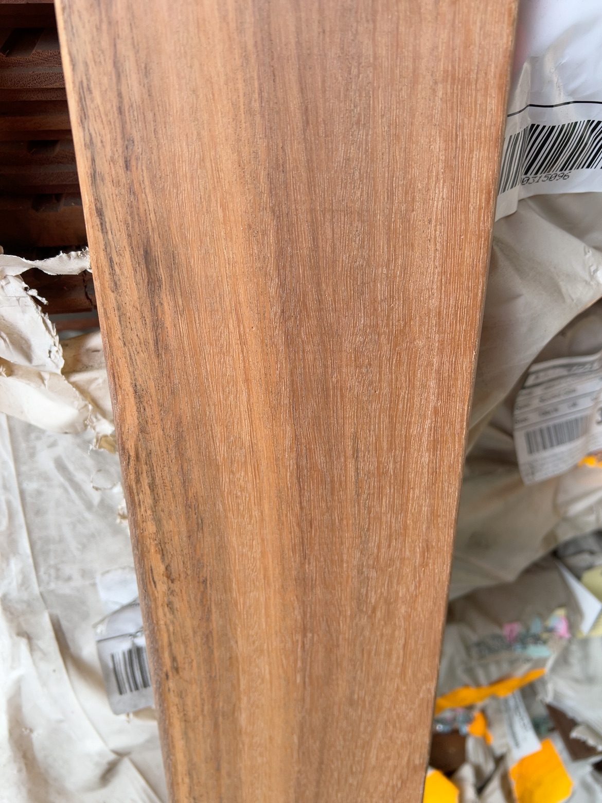 135X19 SPOTTED GUM FEATURE GRADE DECKING- (PACK CONSISTS OF RANDOM SHORT LENGTHS) 135X19 SPOTTED GUM FEATURE GRADE DECKING- (PACK CONSISTS OF RANDOM SHORT LENGTHS)