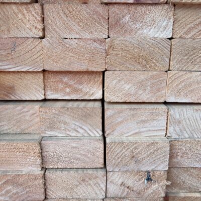 90X45 PINE MGP10 112/2.48 DOCKED TO LENGTH (THIS PACK IS AGED STOCK AND SOLD AS IS)