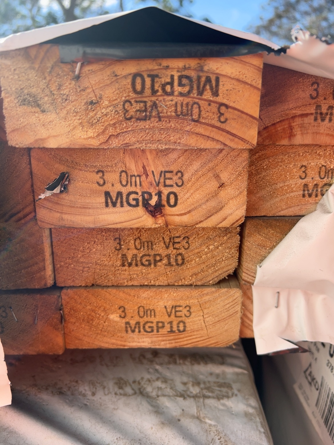 120X45 E3 MGP10 TREATED PINE-24/3.0 (THIS PACK IS AGED STOCK AND SOLD AS IS) 120X45 E3 MGP10 TREATED PINE-24/3.0 (THIS PACK IS AGED STOCK AND SOLD AS IS)