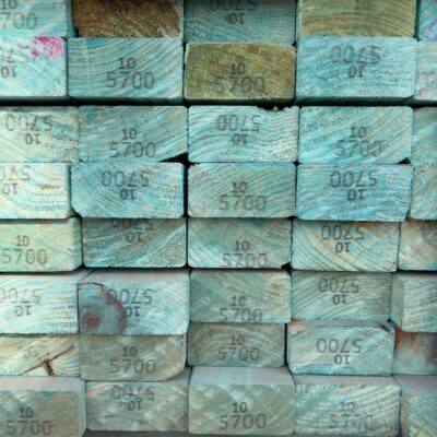 90X45 FB2 BLUE MGP10 PINE-112/5.7 (THIS PACK IS AGED STOCK AND SOLD AS IS)