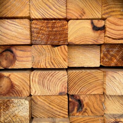70X45 L3 MGP10 TREATED PINE-70/4.2 (THIS PACK IS AGED STOCK AND SOLD AS IS)