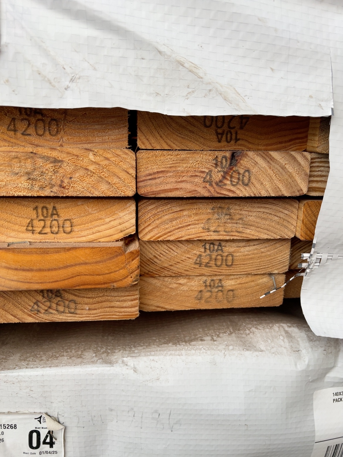 140X35 L3 MGP10 TREATED PINE-45/4.2 (THIS PACK IS AGED STOCK AND SOLD AS IS) 140X35 L3 MGP10 TREATED PINE-45/4.2 (THIS PACK IS AGED STOCK AND SOLD AS IS)