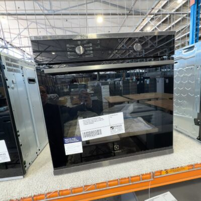 NEW ELECTROLUX EVE602DSD 600MM ELECTRIC OVEN, DARK S/STEEL, 8 COOKING FUNCTIONS INCLUDING BAKE & STEAM, WITH 12 MONTH WARRANTY