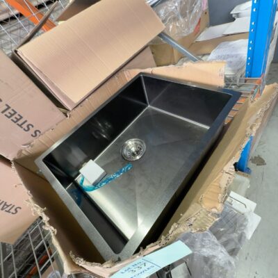 NEW EDEN SQUARE UNDERMOUNT SINK SINGLE BOWL 540 X 400MM PVD BLACK, HN-PS540R-MB