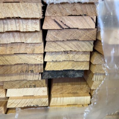 85X19 AUS OAK SINGLE BEVEL KD HARDWOOD ARCHITRAVES 85X19 AUS OAK SINGLE BEVEL KD HARDWOOD ARCHITRAVES