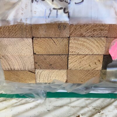70X35 AUS OAK DAR UTE KD HARDWOOD