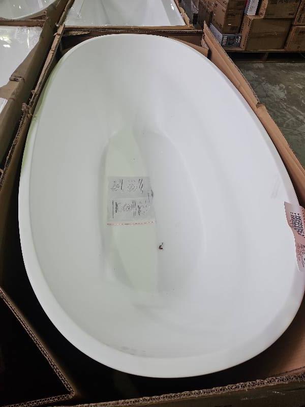 NEW 1700MM MATTE WHITE FREESTANDING OVAL BATH, MWBT-S-1700 NEW 1700MM MATTE WHITE FREESTANDING OVAL BATH, MWBT-S-1700