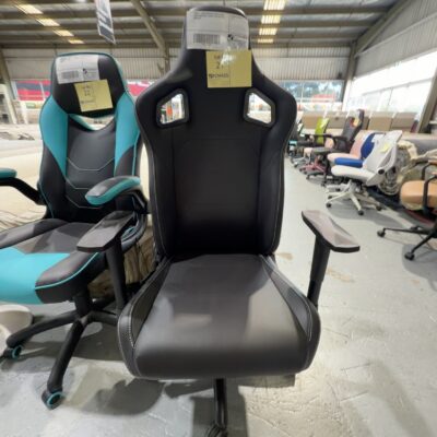 SAMPLE - BLACK HIGH BACK RACER GAMING CHAIR, ADJUSTABLE, WEIGHT 120KG RRP$199 SOLD AS IS